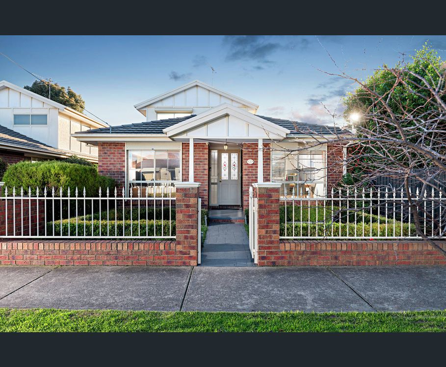 2-11 Hazel Grove - Pascoe Vale