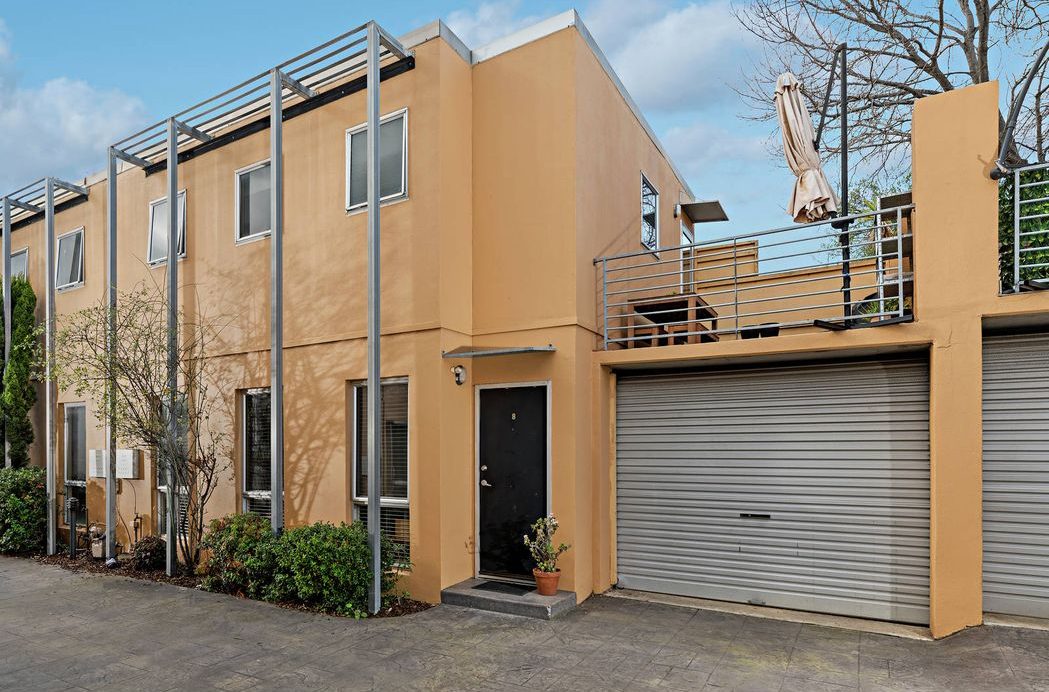 8-218 Glenlyon Road - Brunswick East